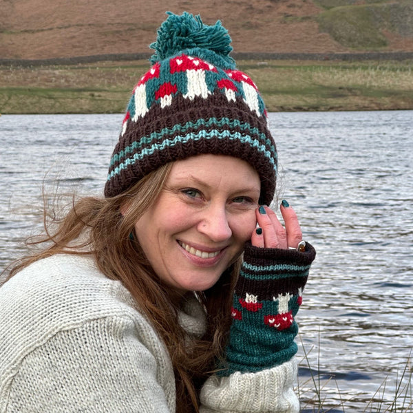 mushroom-design-knitted-bobble  display picture 3