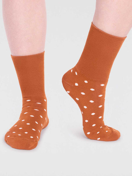 Amara Organic Cotton Women's Walker Socks