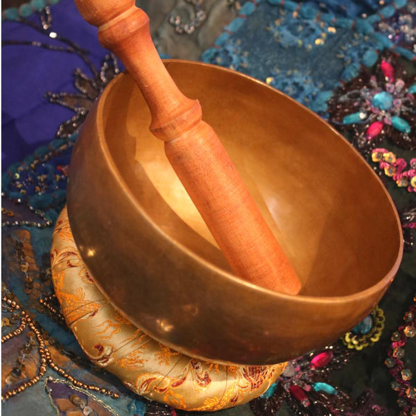 hand hammered singing bowl from Nepal 